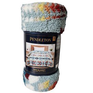 PENDLETON 66x92 Sherpa Fleece Twin Size Throw Blanket in Legend Lake Aqua Aztec
